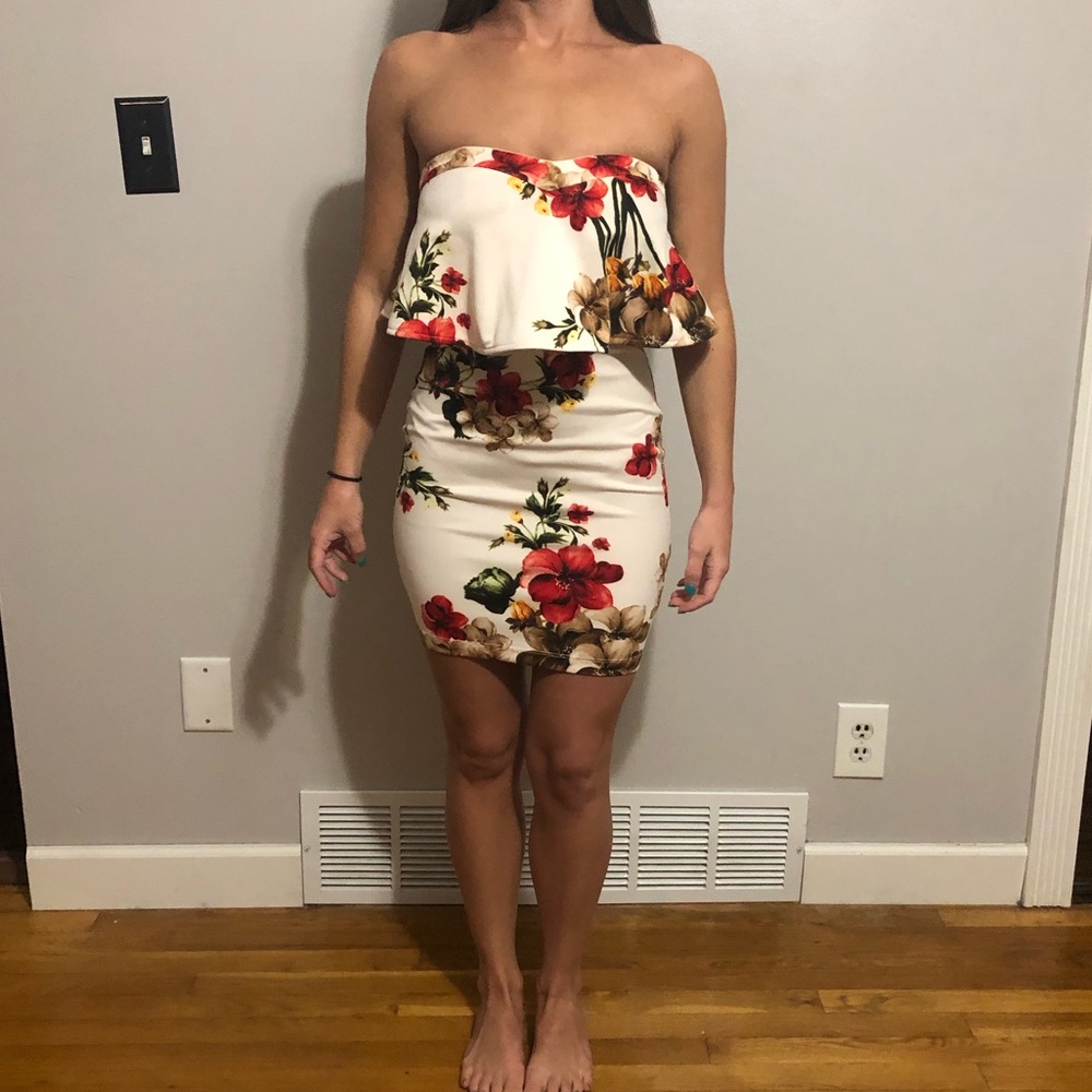 Strapless White floral dress